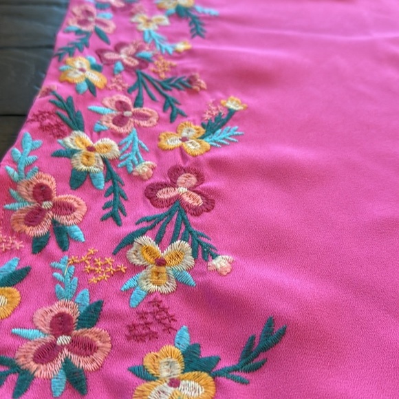 Pink Embroidered Mexican Style Too Shirt Sz Small - Picture 8 of 9